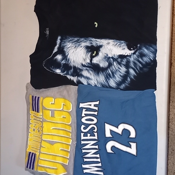 NFL Other - 𝅺3 piece Bundle Boy's XL 3 Minnesota Sports Athletic Graphic Tee S…